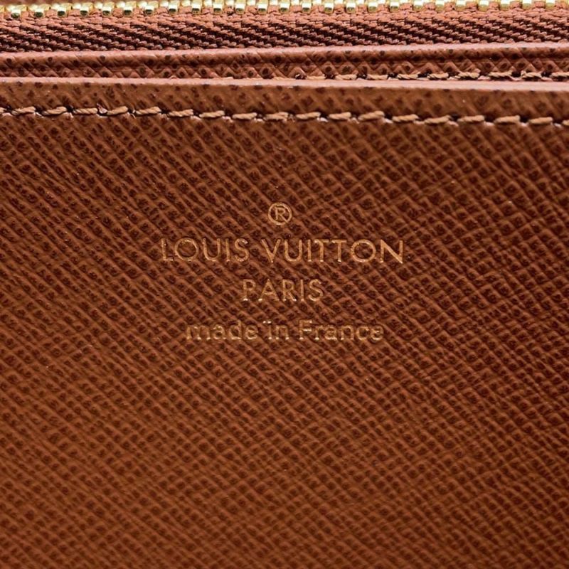 ルイヴィトン 長財布 モノグラム ジッピー・ウォレット M42616 ヴィトン 財布 ラウンドファスナー