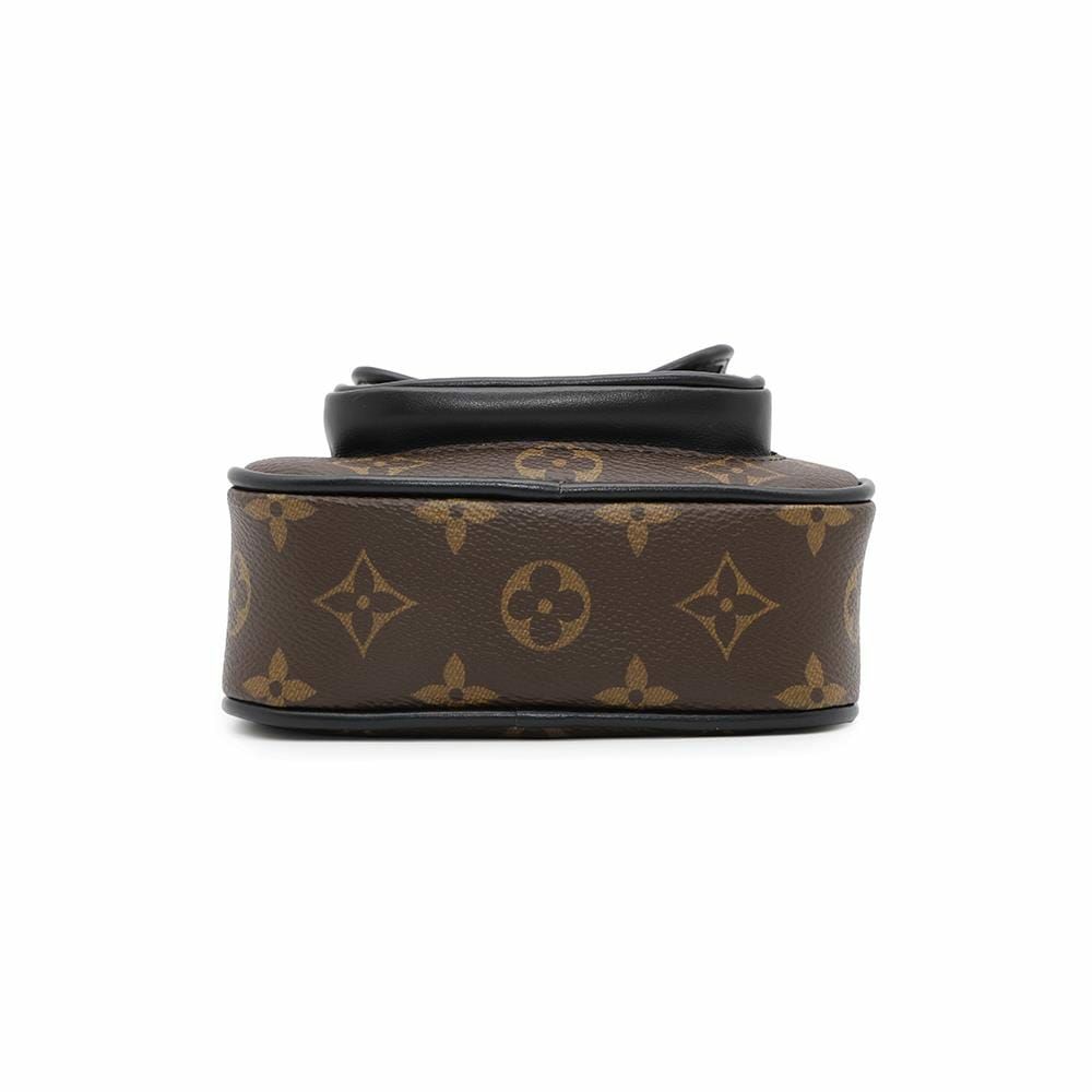 ルイヴィトン ショルダーバッグ モノグラム・マカサー クリストファー・ウエアラブル ウォレット M69404 LOUIS VUITTON 黒 ブラック