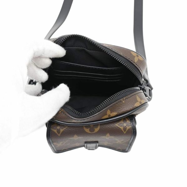 ルイヴィトン ショルダーバッグ モノグラム・マカサー クリストファー・ウエアラブル ウォレット M69404 LOUIS VUITTON 黒 ブラック