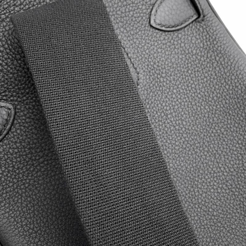 エルメス ボディバッグ ケリー アッカドPM ブラック/シルバー金具 トゴ W刻印 メンズ 黒