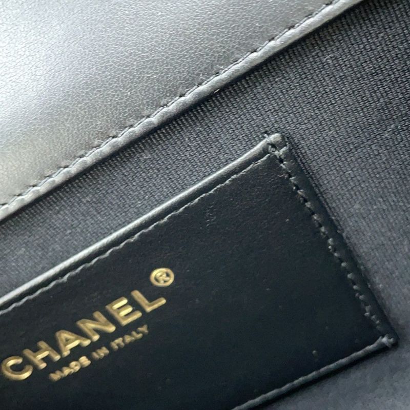 シャネル チェーンショルダーバッグ ココマーク マトラッセ パテント AS4511 CHANEL 黒