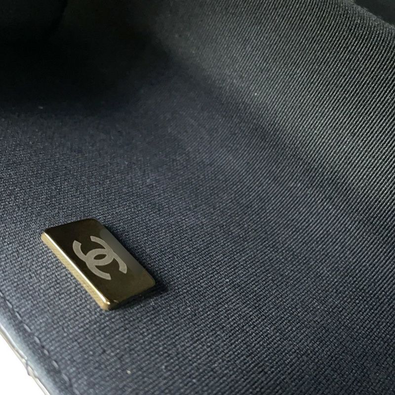 シャネル チェーンショルダーバッグ ココマーク マトラッセ パテント AS4511 CHANEL 黒