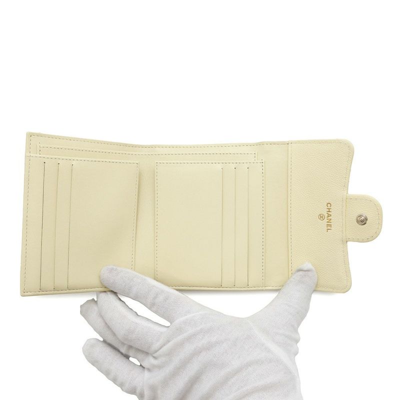 シャネル つ折り財布 クラシック スモール フラップ ウォレット キャビアスキン AP0231 CHANEL 財布