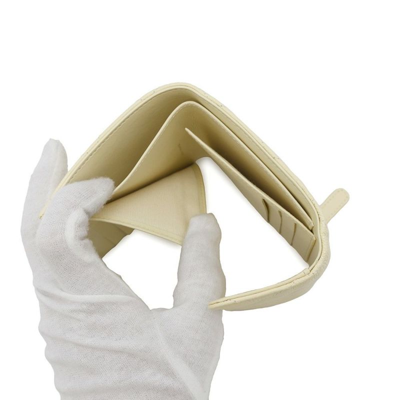 シャネル つ折り財布 クラシック スモール フラップ ウォレット キャビアスキン AP0231 CHANEL 財布