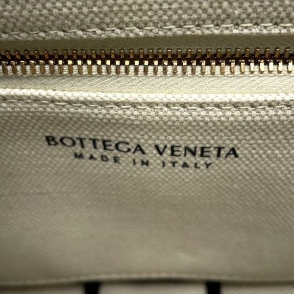 ボッテガヴェネタ ショルダーバッグ パデッドカセット 741451 BOTTEGA VENETA 黒