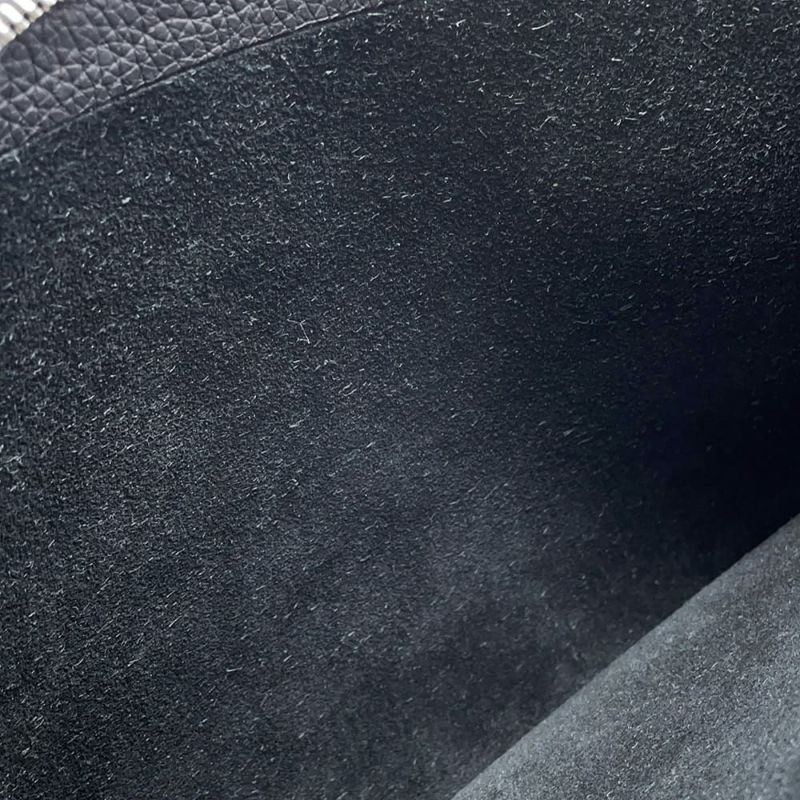 エルメス クラッチバッグ カバ ヴェルティージュ 30 ブラック/シルバー金具 トゴ Y刻印 メンズ 黒