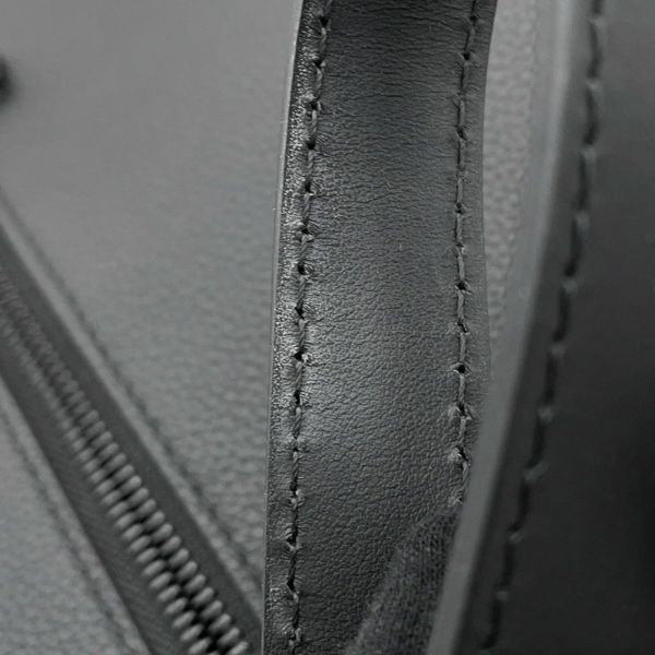 ルイヴィトン クラッチバッグ グレインレザー テイクオフ・ポーチ M69837 LOUIS VUITTON ブラック 黒