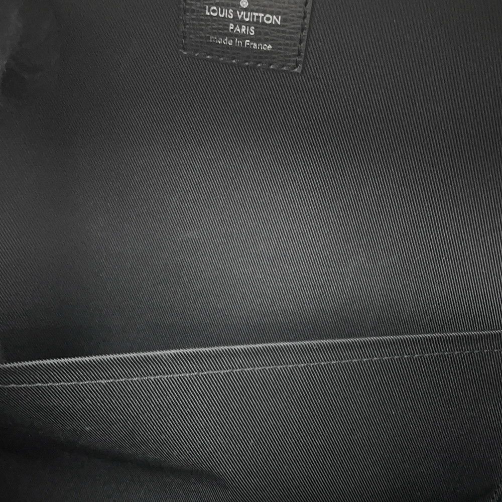 ルイヴィトン リュックサック タイガ アレックス・バックパック M30258 LOUIS VUITTON 黒 ブラック