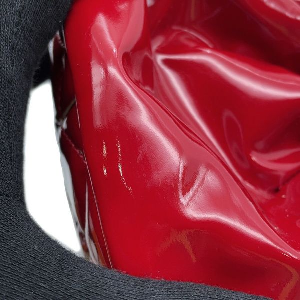 シャネル チェーンショルダーバッグ マドモアゼル ボーリングバッグ パテントレザー CHANEL
