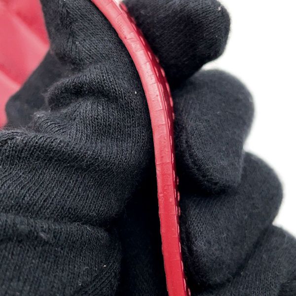 シャネル チェーンショルダーバッグ マドモアゼル ボーリングバッグ パテントレザー CHANEL