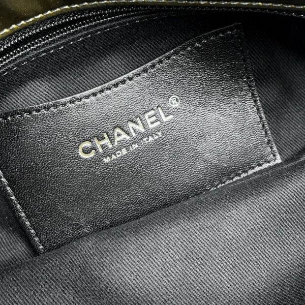 シャネル チェーンショルダーバッグ ココマーク マドモアゼル チェーンボーリングバッグ パテントレザー CHANEL バッグ