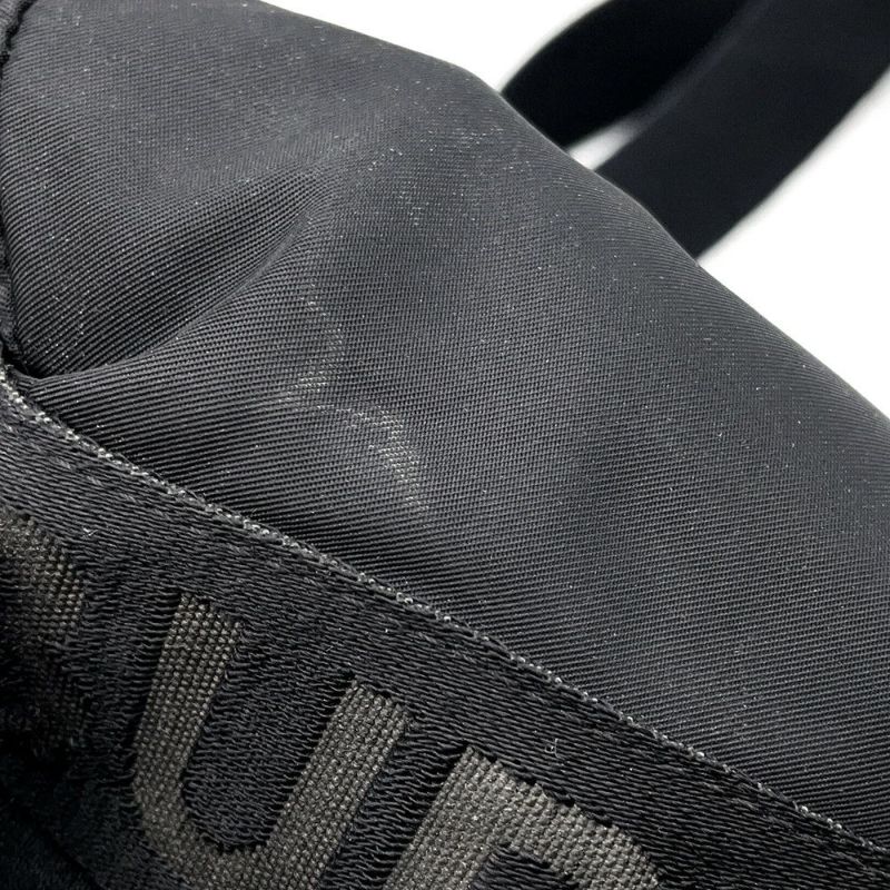 バーバリー ボディバッグ ロゴ ナイロン 8025668 BURBERRY ウエストポーチ 黒