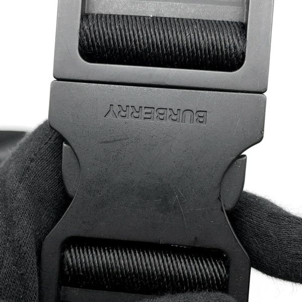 バーバリー ボディバッグ ロゴ ナイロン 8025668 BURBERRY ウエストポーチ 黒