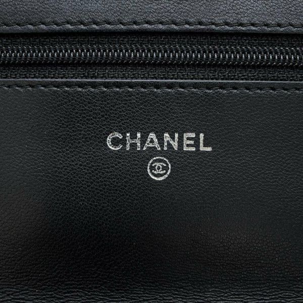 シャネル チェーンウォレット クラシック マトラッセ ココマーク ラムスキン AP0250 CHANEL 黒