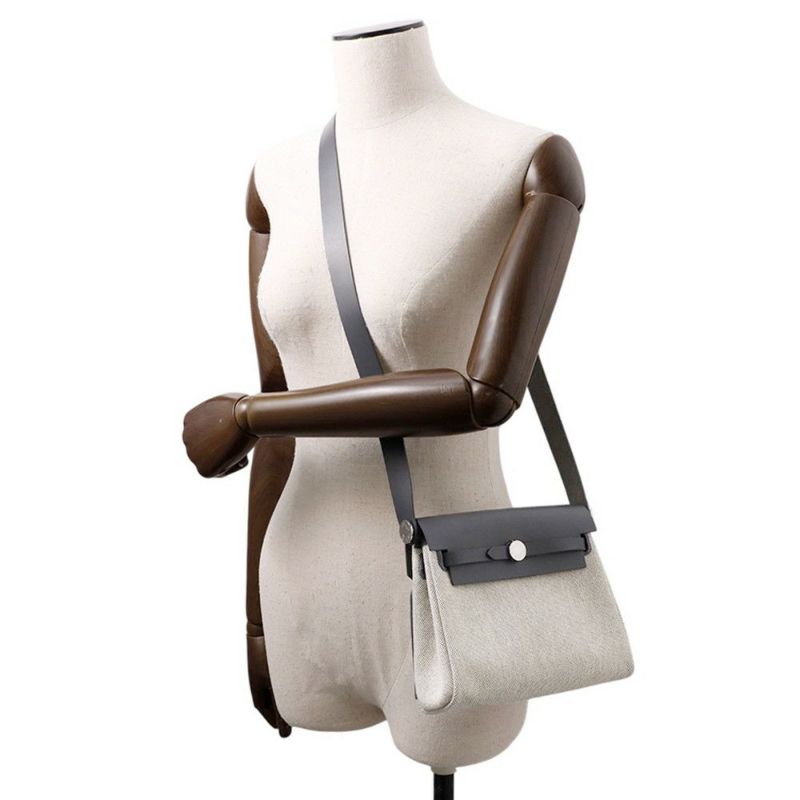 エルメス ショルダーバッグ エールバッグジップ ミニ アルドワーズ/エクリュ/シルバー金具トワルミリタリー/ヴァッシュハンター W刻印