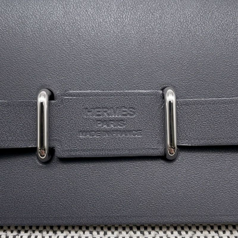 エルメス ショルダーバッグ エールバッグジップ ミニ アルドワーズ/エクリュ/シルバー金具トワルミリタリー/ヴァッシュハンター W刻印