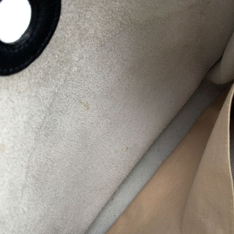 エルメス ショルダーバッグ ヴェスパPM ブラック/ホワイト/シルバー金具 トリヨンクレマンス □C刻印