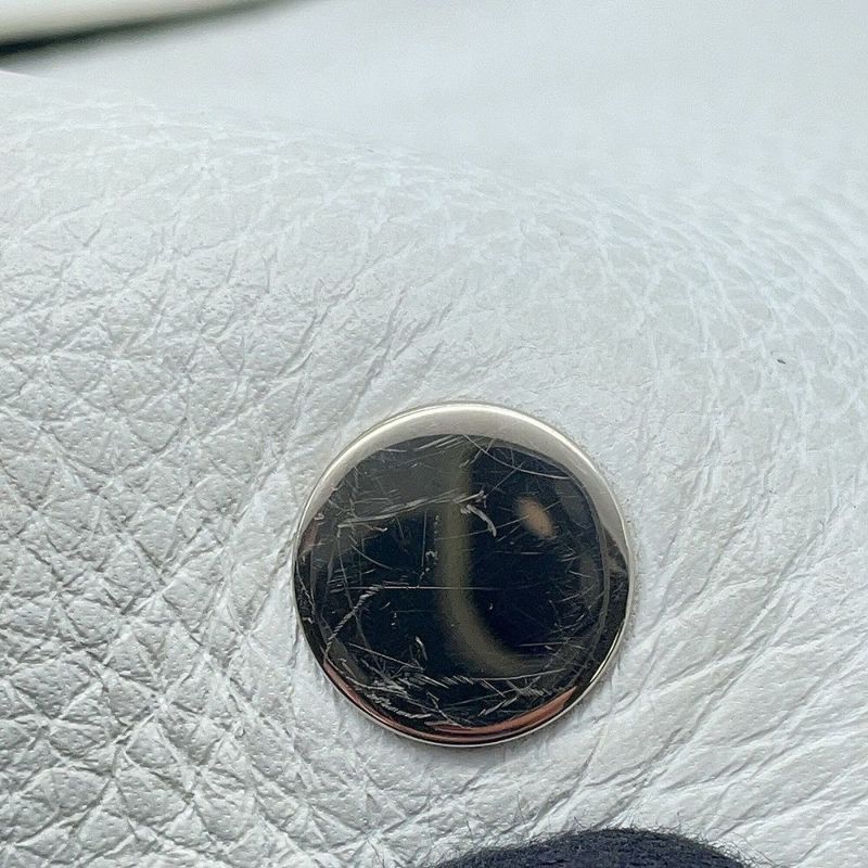 エルメス ショルダーバッグ ヴェスパPM ブラック/ホワイト/シルバー金具 トリヨンクレマンス □C刻印