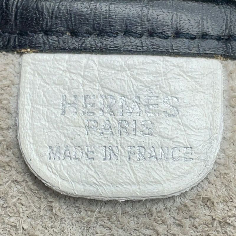 エルメス ショルダーバッグ ヴェスパPM ブラック/ホワイト/シルバー金具 トリヨンクレマンス □C刻印