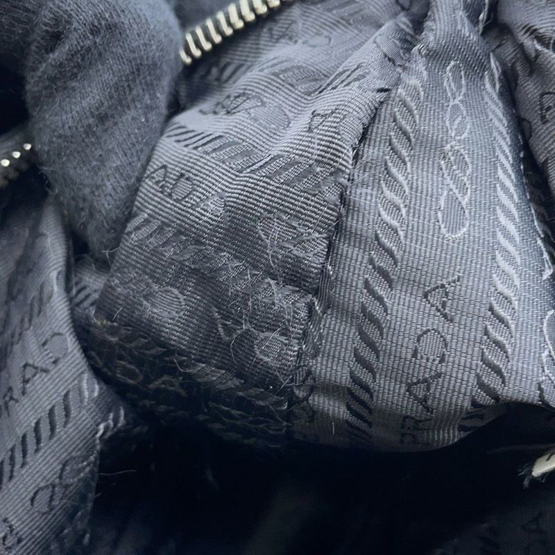 プラダ ショルダーバッグ Re-Edition 2005 Re-Nylon ナイロン 1BH204 PRADA 黒