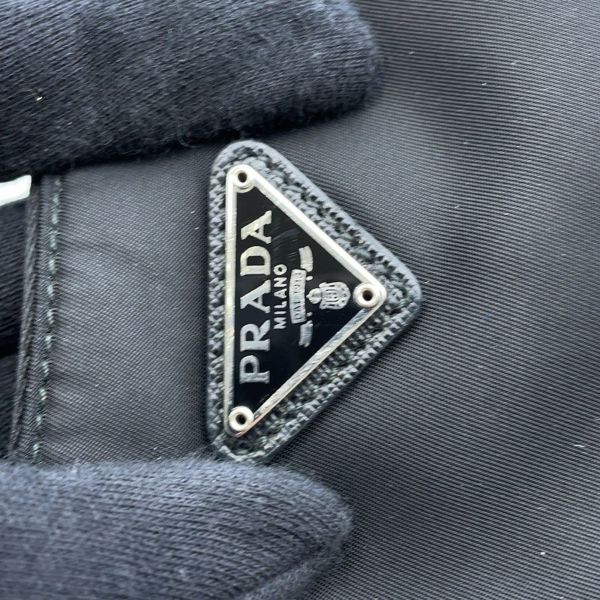 プラダ ショルダーバッグ Re-Edition 2005 Re-Nylon ナイロン 1BH204 PRADA 黒