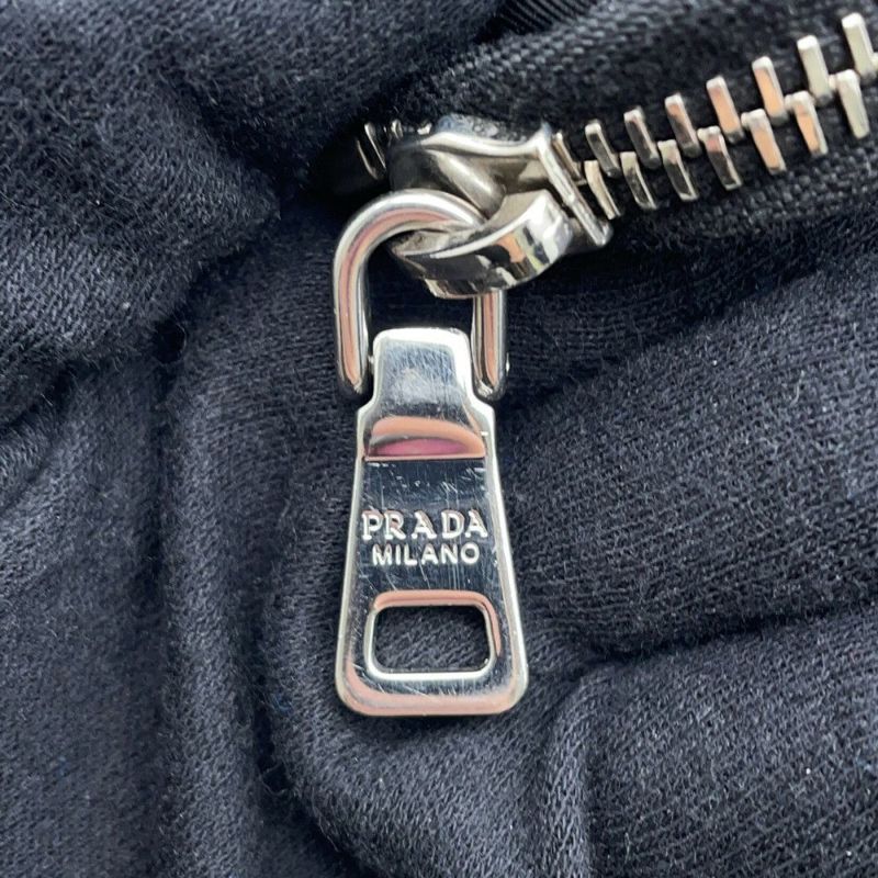 プラダ ショルダーバッグ Re-Edition 2005 Re-Nylon ナイロン 1BH204 PRADA 黒