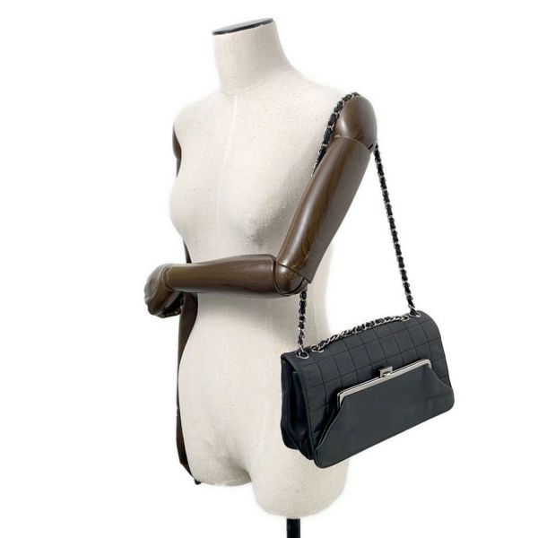 シャネル チェーンショルダーバッグ チョコバー ラムスキン CHANEL バッグ Wチェーン 黒
