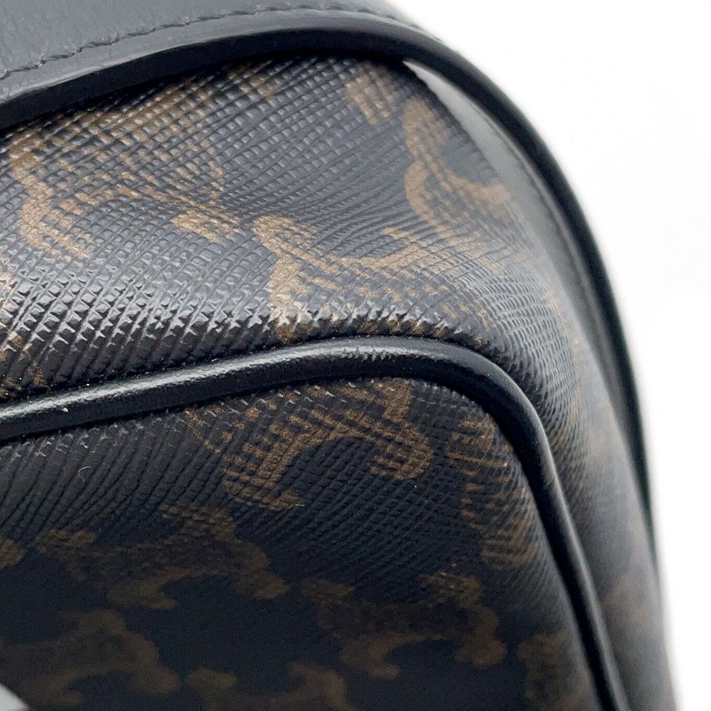 セリーヌ ショルダーバッグ トリオンフ ホリゾンタル ミディアム メッセンジャーバッグ PVC/レザー 194502CIM.38NO CELINE 黒