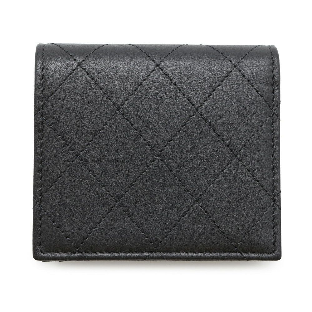 シャネル 二つ折り財布 ココマーク マトラッセ スモールウォレット AP4381 CHANEL 黒