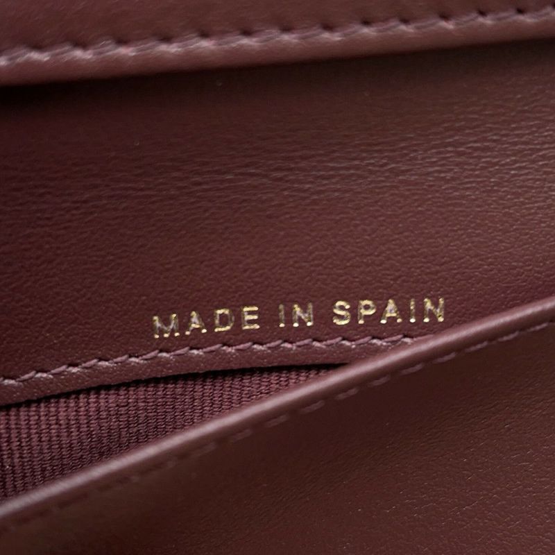 シャネル 三つ折り財布 マトラッセ ココマーク クラシック スモール フラップ ウォレット AP0230 CHANEL 財布 黒