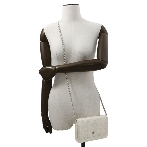 シャネル チェーンウォレット マトラッセ ココマーク ツイード レザー CHANEL 財布 白