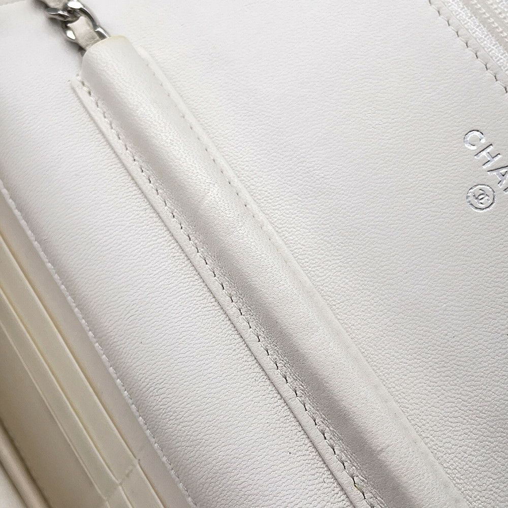 シャネル チェーンウォレット マトラッセ ココマーク ツイード レザー CHANEL 財布 白