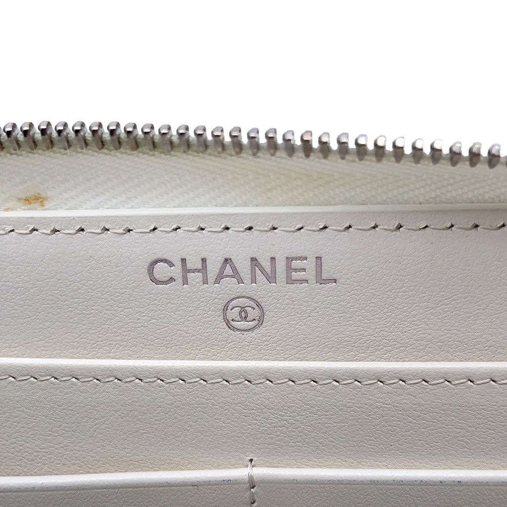 シャネル 長財布 クラシック ロング ジップ ウォレット ココマーク キャビアスキン キルティング AP0242 CHANEL マトラッセ 白