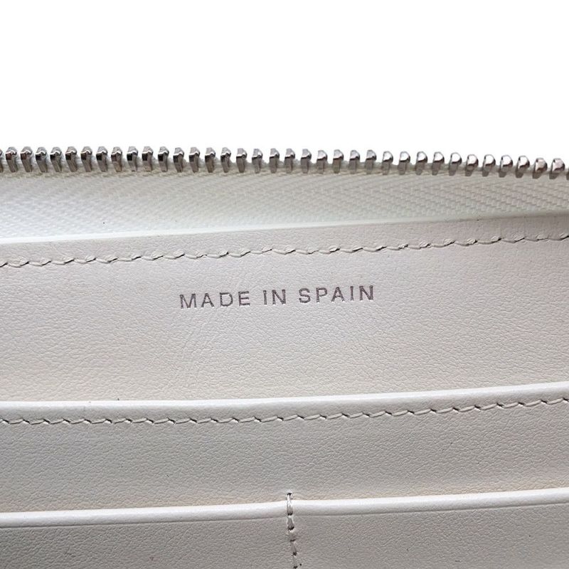 シャネル 長財布 クラシック ロング ジップ ウォレット ココマーク キャビアスキン キルティング AP0242 CHANEL マトラッセ 白