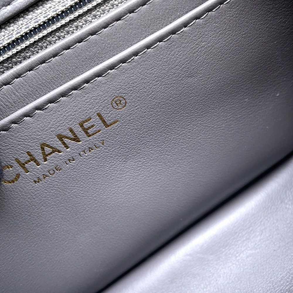 シャネル チェーンショルダーバッグ マトラッセ ココマーク ラムスキン ミニマトラッセ A35200 CHANEL シングルチェーン