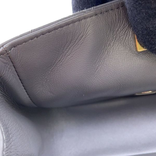 シャネル チェーンショルダーバッグ マトラッセ ココマーク ラムスキン ミニマトラッセ A35200 CHANEL シングルチェーン