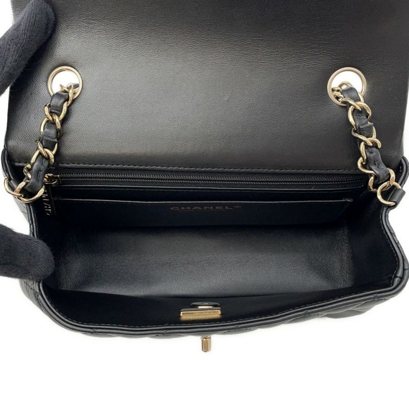 シャネル チェーンショルダーバッグ ココマーク マトラッセ ラムスキン A69900 CHANEL ミニ フラップ バッグ 黒