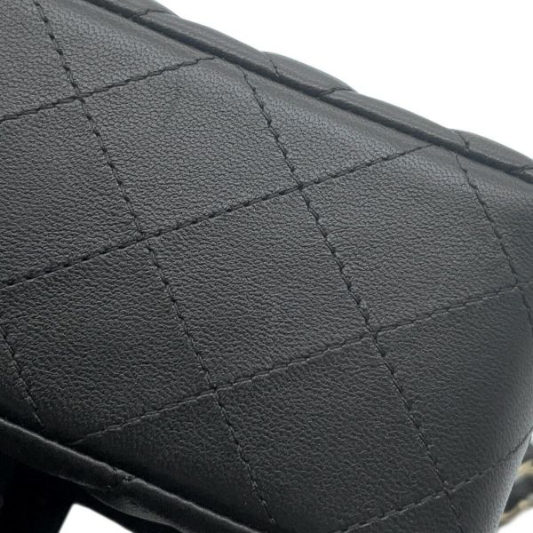 シャネル チェーンショルダーバッグ ココマーク マトラッセ ラムスキン A69900 CHANEL ミニ フラップ バッグ 黒