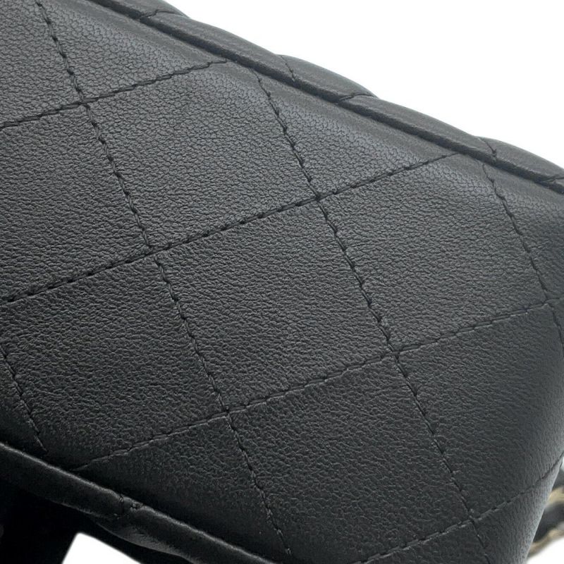 シャネル チェーンショルダーバッグ ココマーク マトラッセ ラムスキン A69900 CHANEL ミニ フラップ バッグ 黒