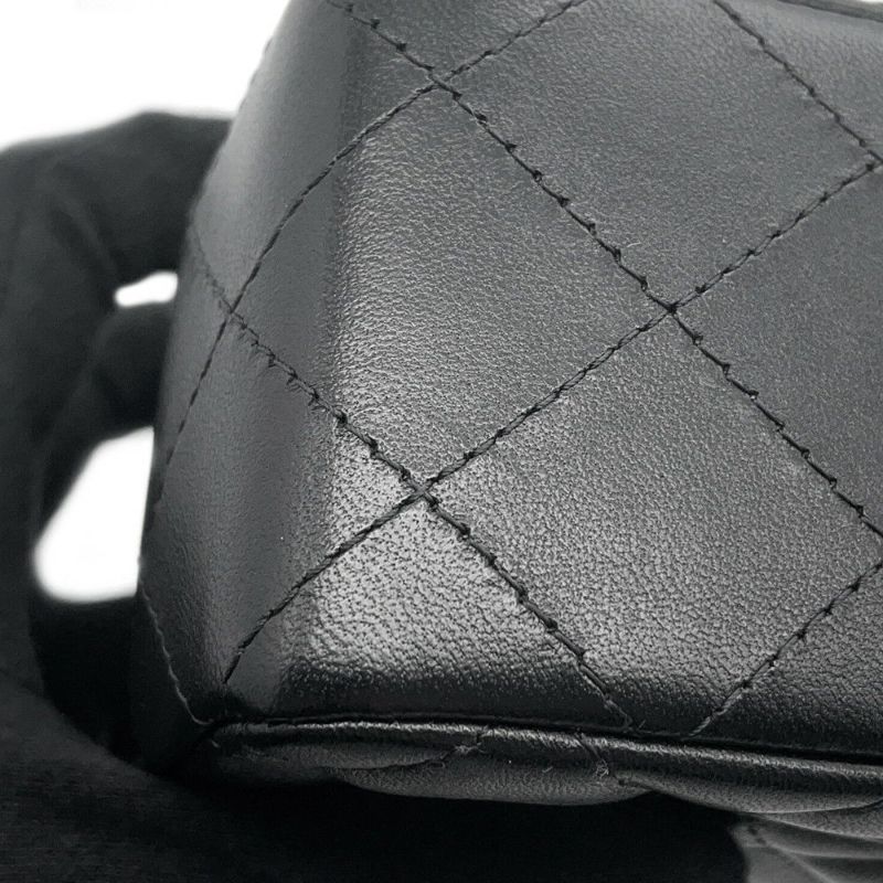 シャネル チェーンショルダーバッグ ココマーク マトラッセ ラムスキン A69900 CHANEL ミニ フラップ バッグ 黒