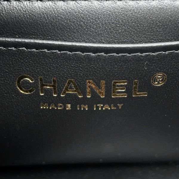 シャネル チェーンショルダーバッグ ココマーク マトラッセ ラムスキン A69900 CHANEL ミニ フラップ バッグ 黒