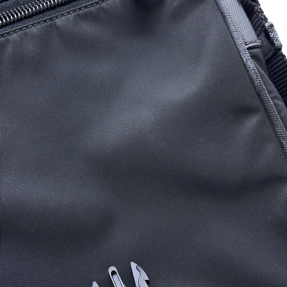 プラダ ショルダーバッグ サフィアーノ ロゴ ナイロン PRADA メッセンジャーバッグ 黒