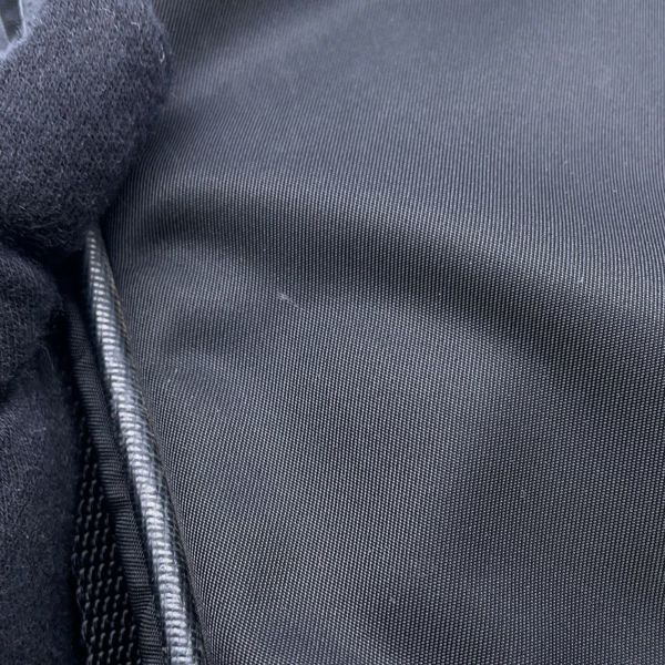 プラダ ショルダーバッグ サフィアーノ ロゴ ナイロン PRADA メッセンジャーバッグ 黒