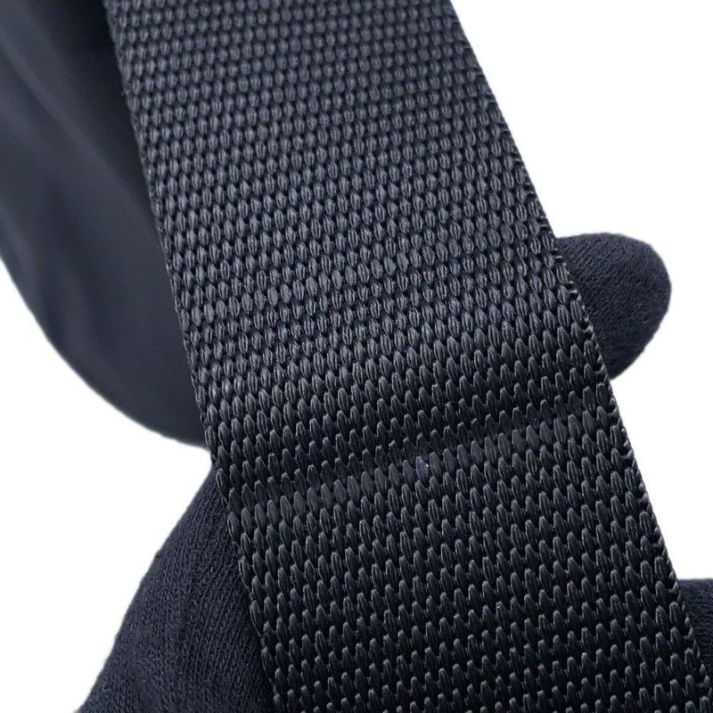 プラダ ショルダーバッグ サフィアーノ ロゴ ナイロン PRADA メッセンジャーバッグ 黒