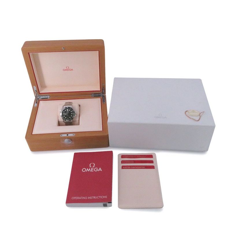 オメガ シーマスター ダイバー300M 210.30.42.20.10.001 WATCH 腕時計 グリーン
文字盤