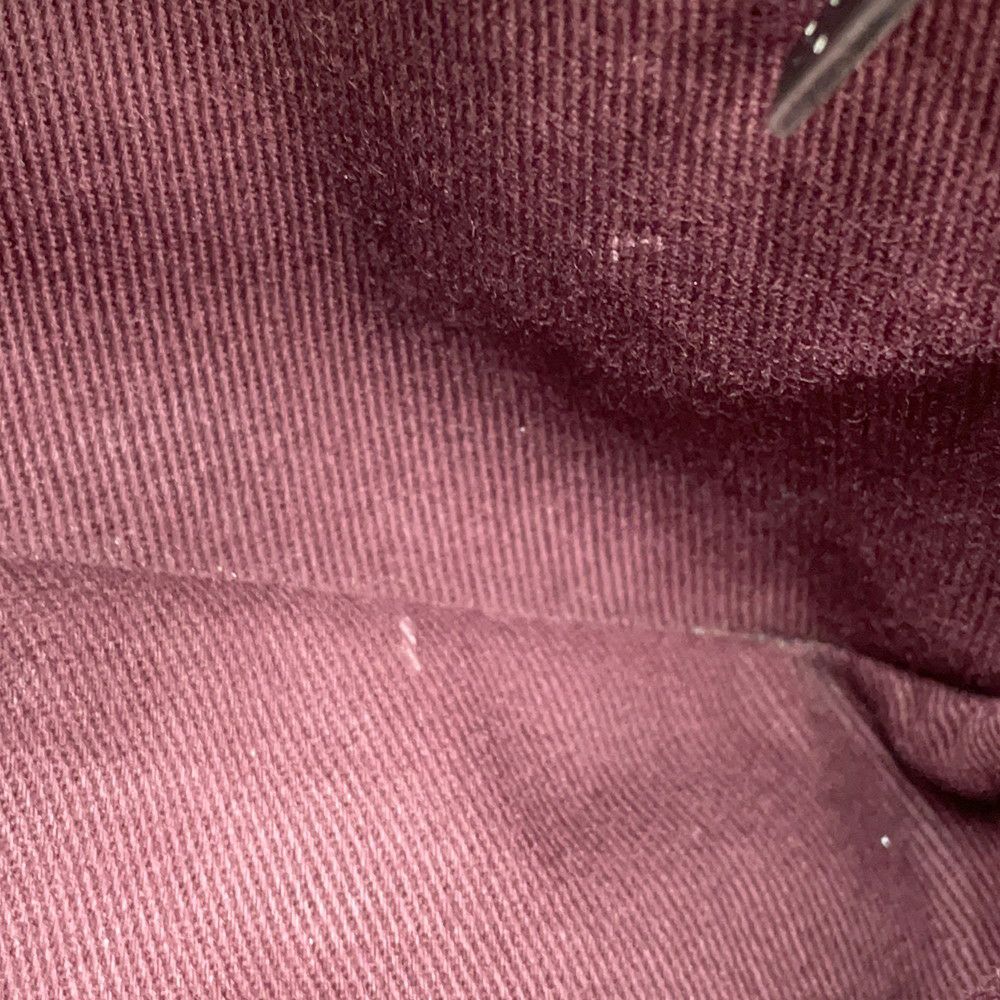 シャネル チェーンショルダーバッグ マトラッセ ココマーク レザー CHANEL 黒