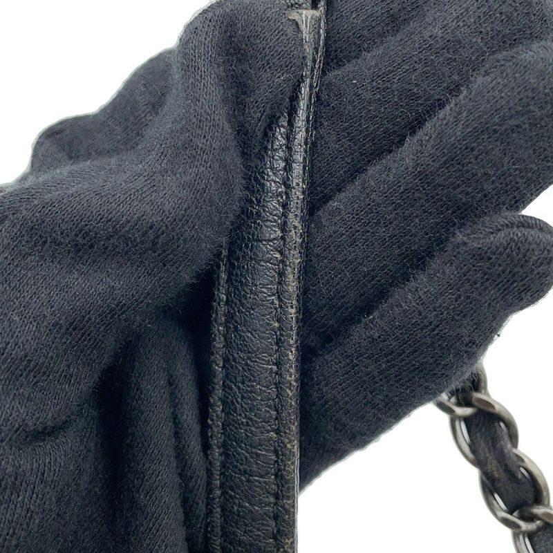 シャネル チェーンショルダーバッグ マトラッセ ココマーク レザー CHANEL 黒