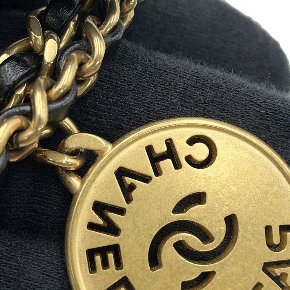 シャネル ハンドバッグ CHANEL 22 ミニ ココマーク シャイニーカーフレザー AS3980 CHANEL 2way 黒