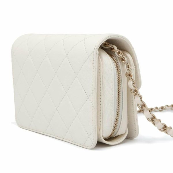 シャネル チェーンショルダーバッグ マトラッセ ココマーク キャビアスキン CHANEL バッグ 白