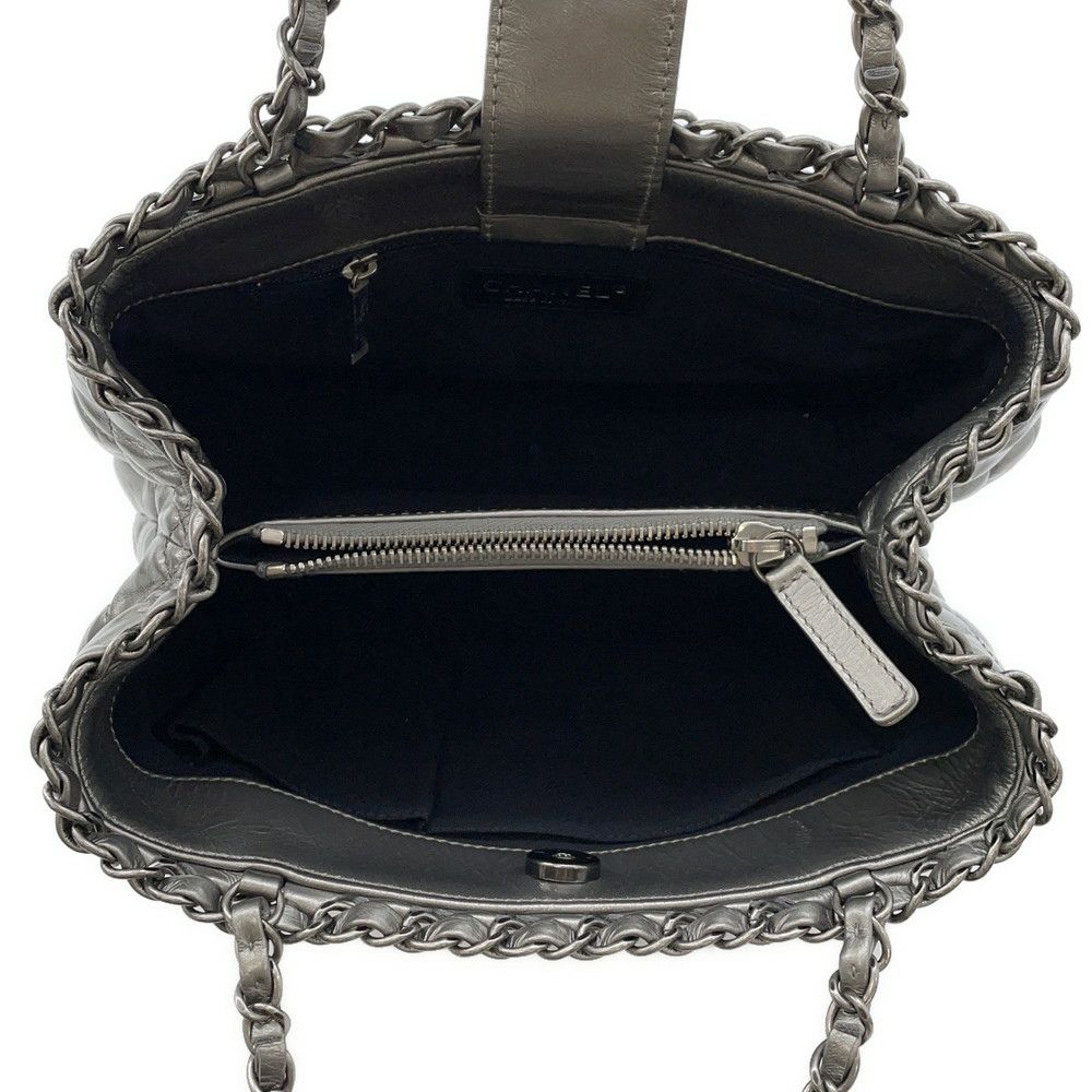 シャネル チェーントートバッグ チェーンミー ココマーク マトラッセ カーフレザー A50494 CHANEL バッグ